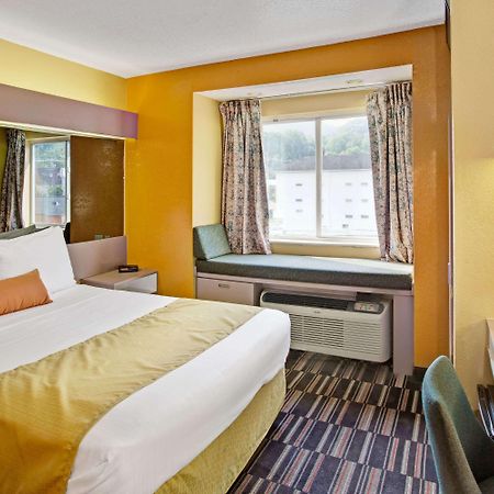 Microtel Inn & Suites By Wyndham Gatlinburg Exterior foto